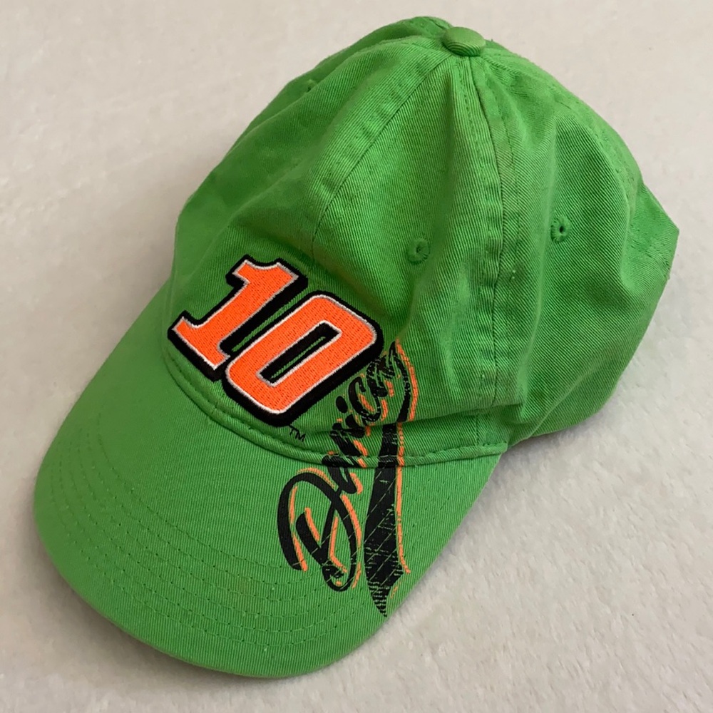 Chase Authentics | 2014 NASCAR Danica Patrick 10 Stewart-Haas Racing SHR Hat Cap